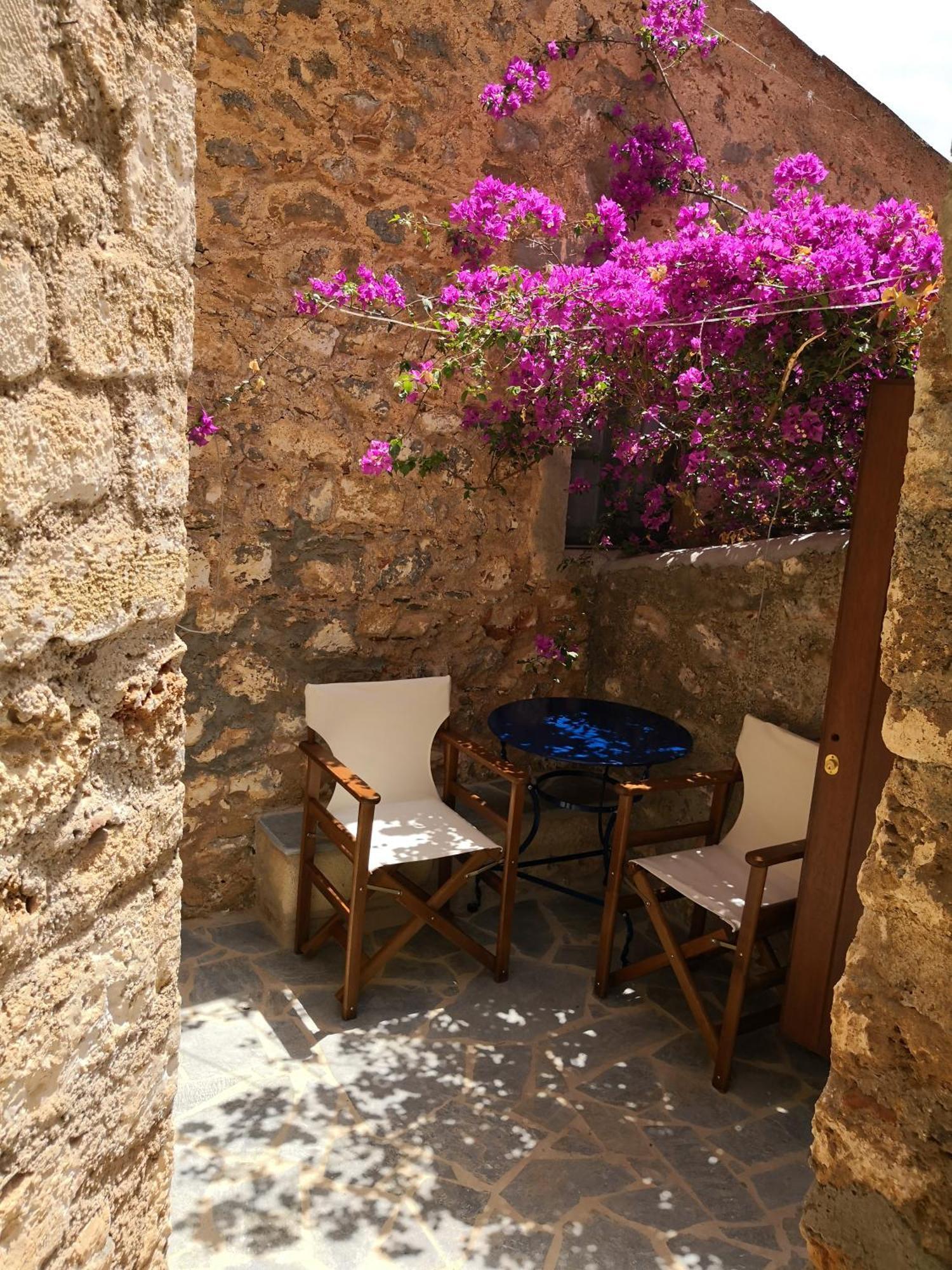 Kissamitakis Guesthouse Monemvasia Exterior photo