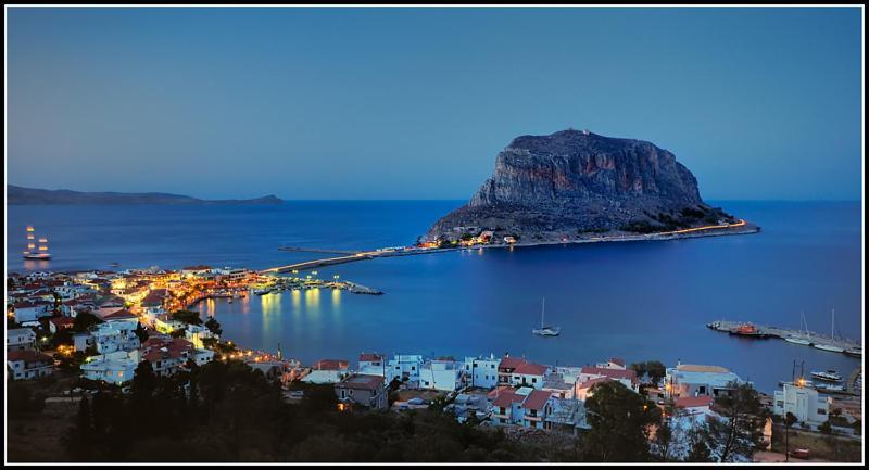 Kissamitakis Guesthouse Monemvasia Exterior photo