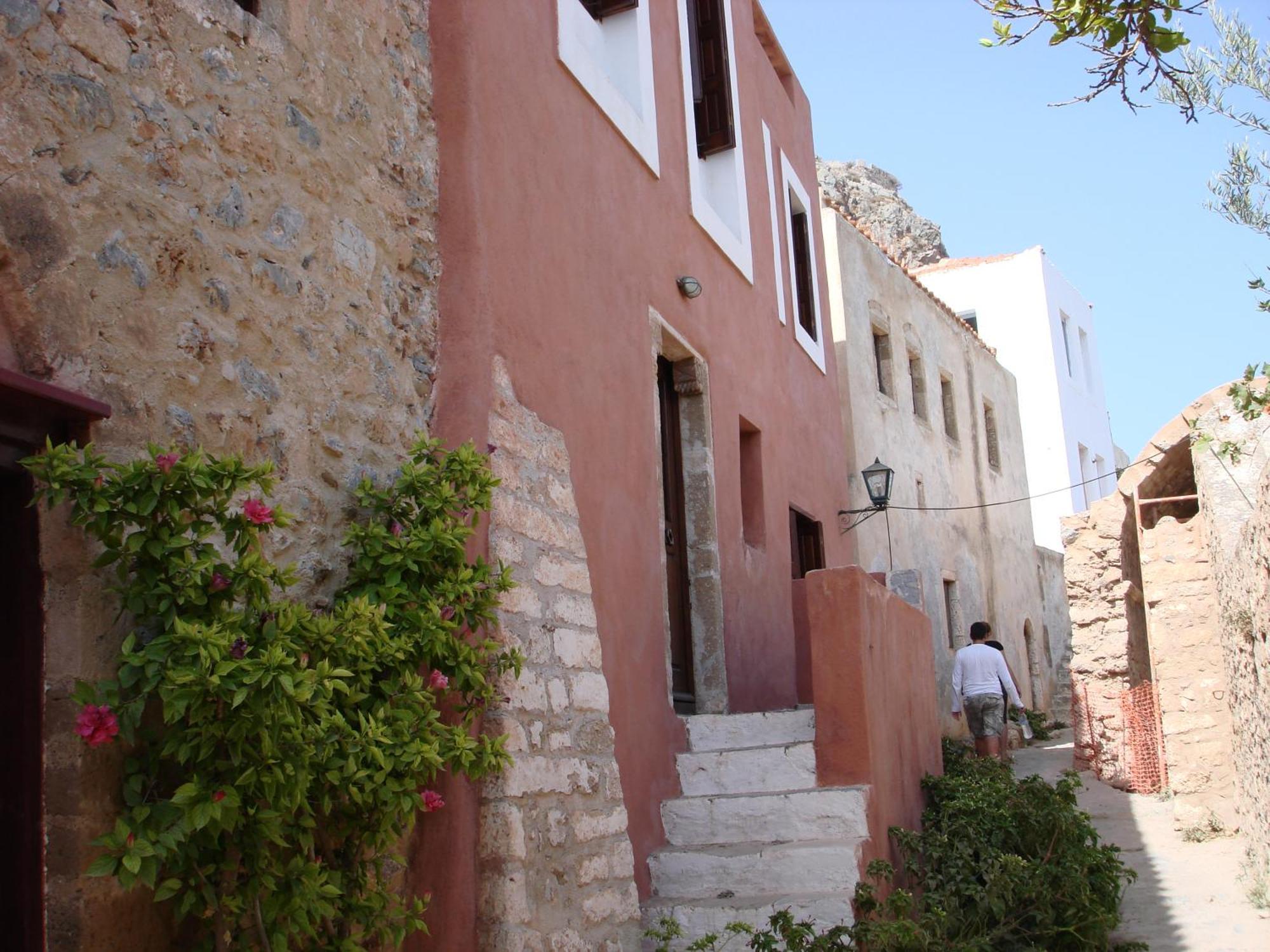 Kissamitakis Guesthouse Monemvasia Exterior photo